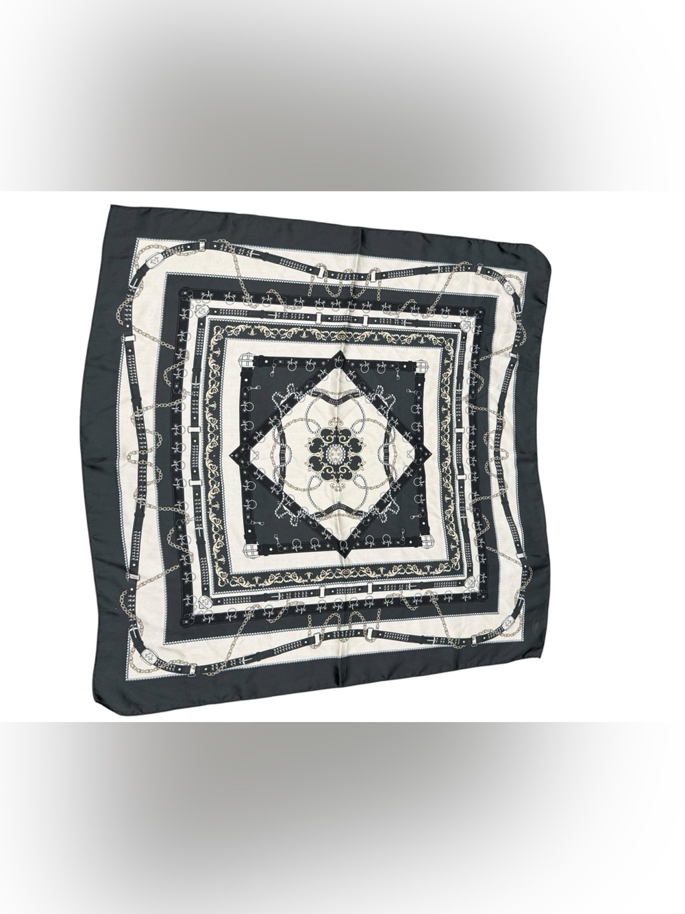 Eperon d'Or"  equestrian-inspired belts and chains scarf head scarf twilly